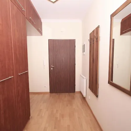 Apartment Nadmorskie I *