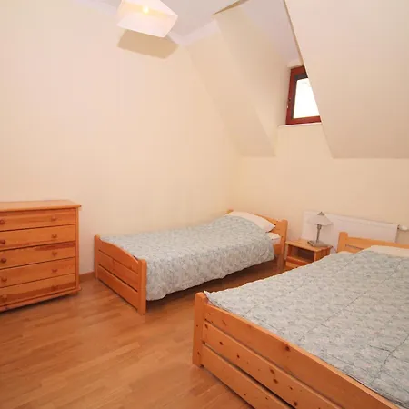 Apartment Nadmorskie I *
