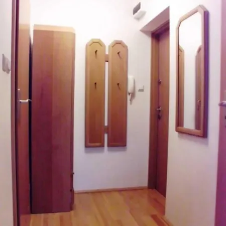 Apartment Nadmorskie I *