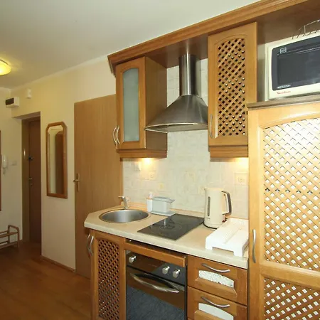 Apartment Nadmorskie I *
