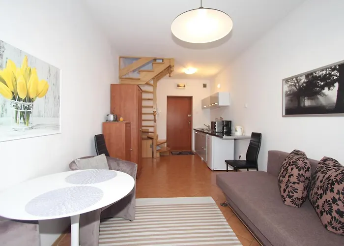 Nadmorskie I كرينيتا مورسكا